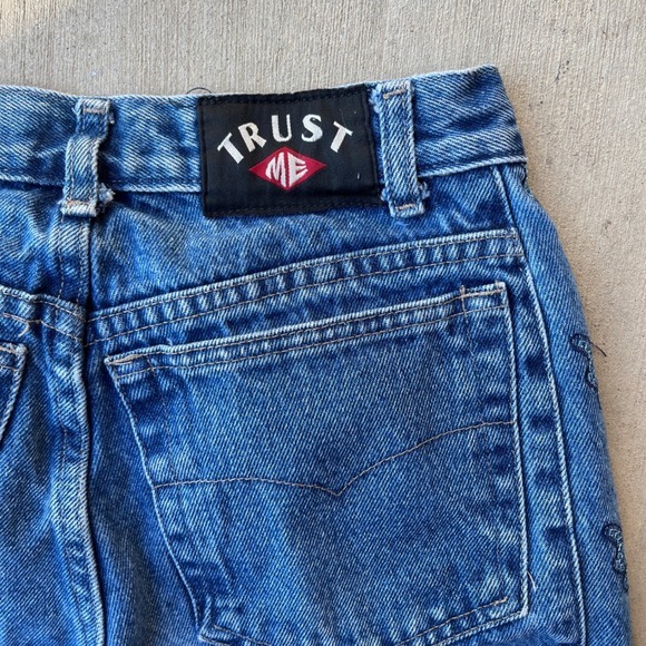 Y2K Low Rise Trust Me Jeans – Butterfly Side Embroidery - Picture 5 of 8